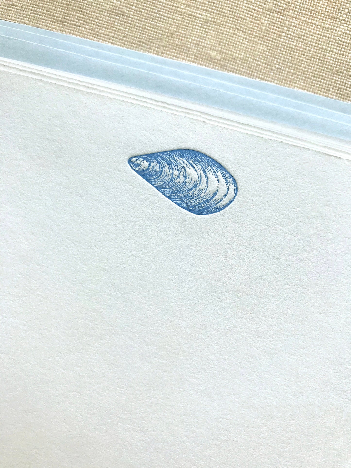 Flat Letterpress card Set with Mussel